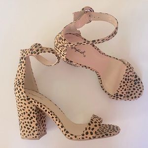Qupid leopard print heels